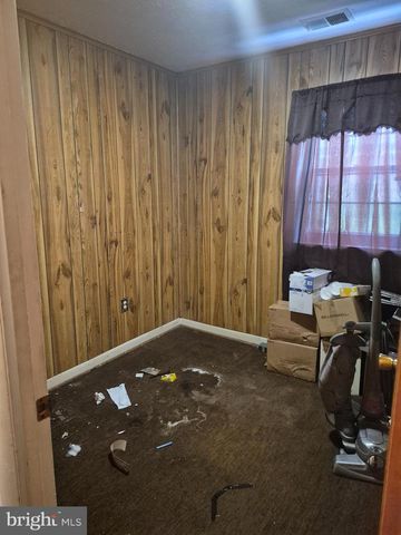 6706 SURRATTS RD, Clinton, MD 20735