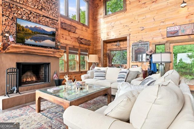 476 Deer Crest Road 23, Blue Ridge, GA 30513