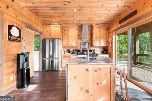 476 Deer Crest Road 23, Blue Ridge, GA 30513