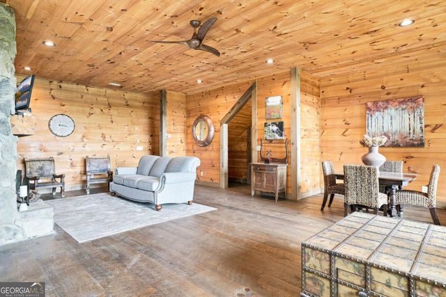 476 Deer Crest Road 23, Blue Ridge, GA 30513