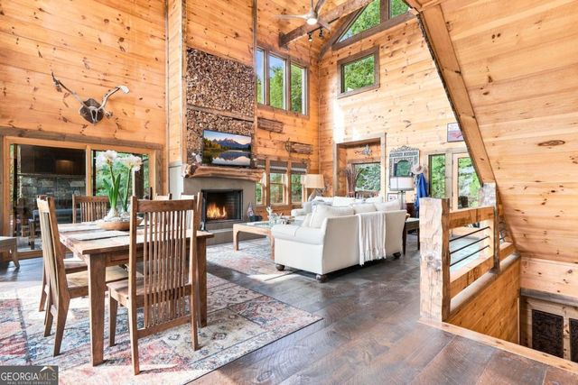 476 Deer Crest Road 23, Blue Ridge, GA 30513
