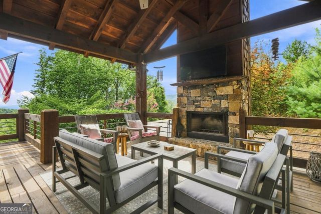 476 Deer Crest Road 23, Blue Ridge, GA 30513