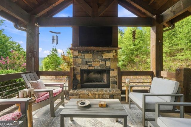 476 Deer Crest Road 23, Blue Ridge, GA 30513