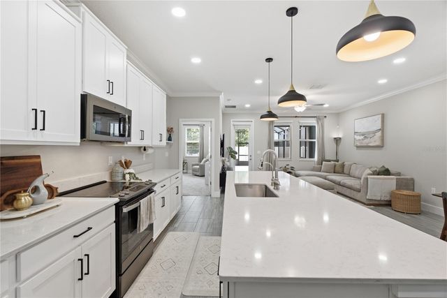 9807 WILD BEGONIA LOOP, Land O Lakes, FL 34637