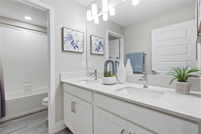 9807 WILD BEGONIA LOOP, Land O Lakes, FL 34637