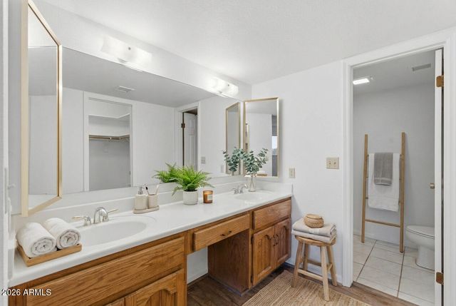 7061 E BROADWAY Road 48, Mesa, AZ 85208