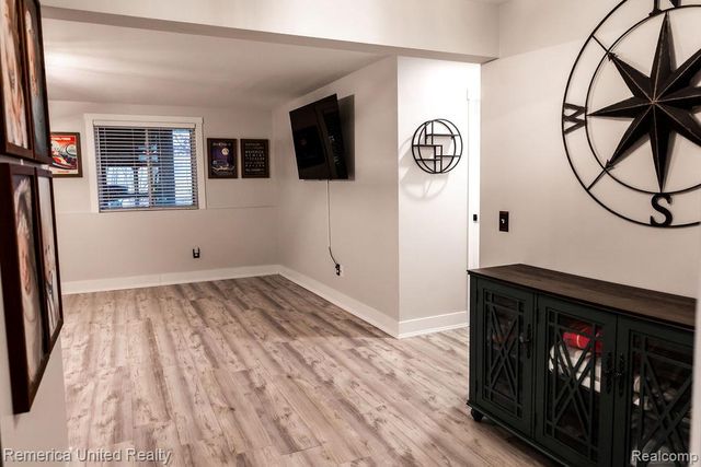 613 Chrystal Downs Court, Brighton Township, MI 48114