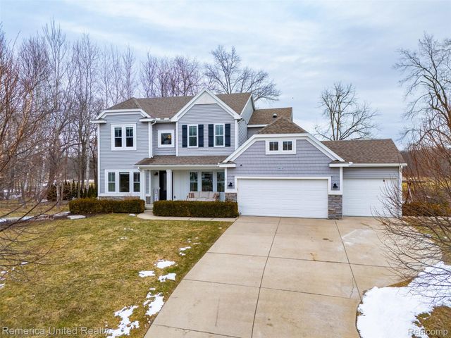 613 Chrystal Downs Court, Brighton Township, MI 48114
