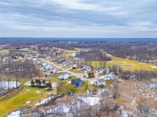 613 Chrystal Downs Court, Brighton Township, MI 48114