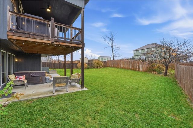 1219 N Heartland Avenue, Independence, MO 64056