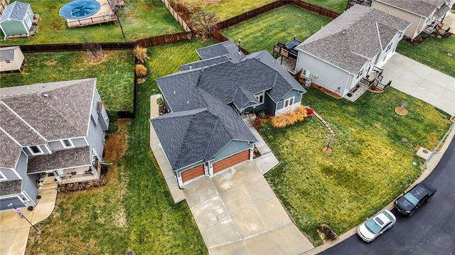 1219 N Heartland Avenue, Independence, MO 64056