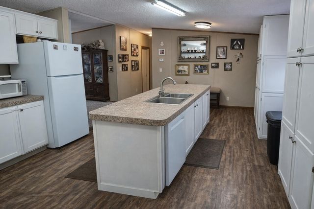 177 Wady, Gladewater, TX 75647