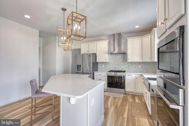 1549 CAMBRIDGE DR, Lebanon, PA 17042