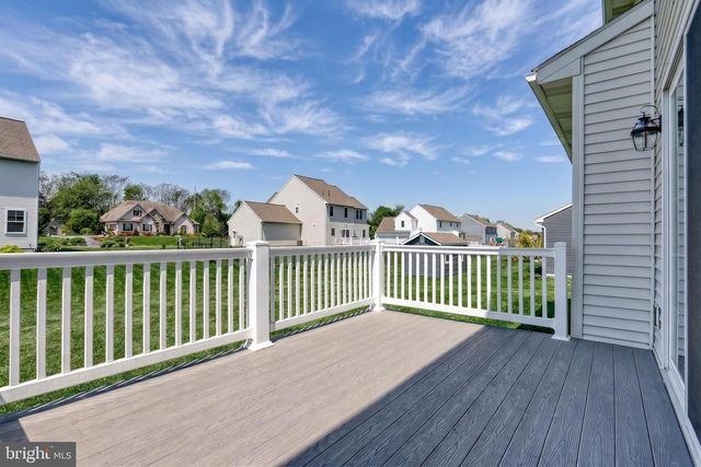 1549 CAMBRIDGE DR, Lebanon, PA 17042