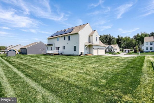 1549 CAMBRIDGE DR, Lebanon, PA 17042