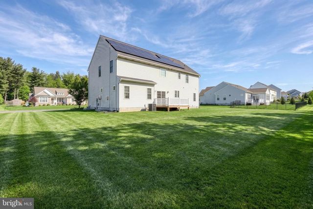 1549 CAMBRIDGE DR, Lebanon, PA 17042