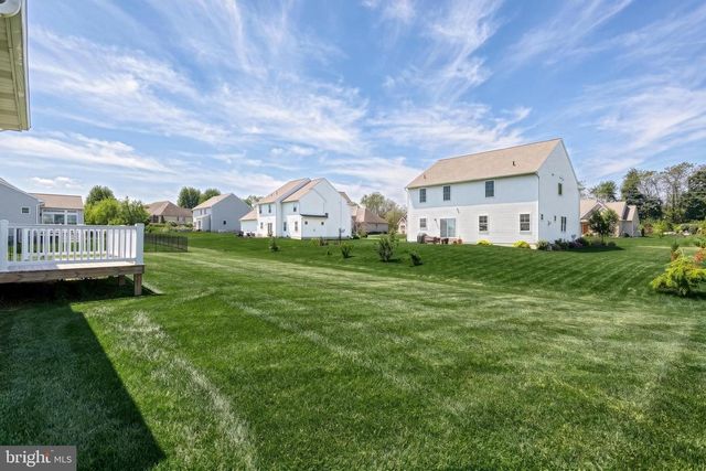 1549 CAMBRIDGE DR, Lebanon, PA 17042