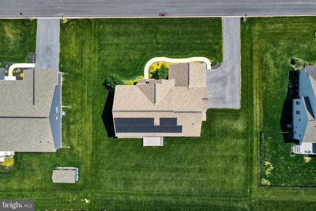 1549 CAMBRIDGE DR, Lebanon, PA 17042