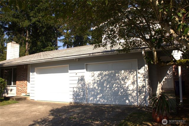 313 & 315 146th Place NE, Bellevue, WA 98007