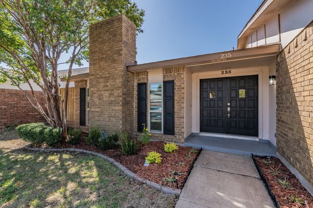 235 Woodhurst Drive, Coppell, TX 75019