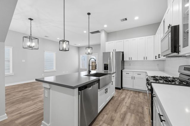 411 Stonework Landing Lane, Houston, TX 77076