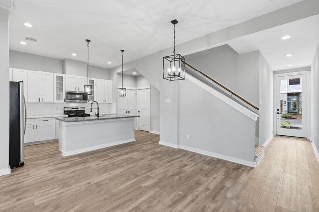 411 Stonework Landing Lane, Houston, TX 77076