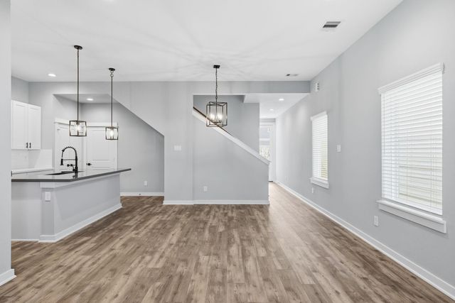 411 Stonework Landing Lane, Houston, TX 77076