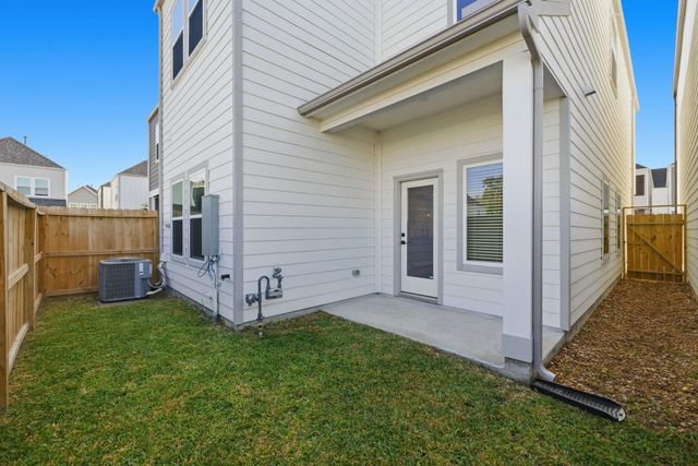 411 Stonework Landing Lane, Houston, TX 77076