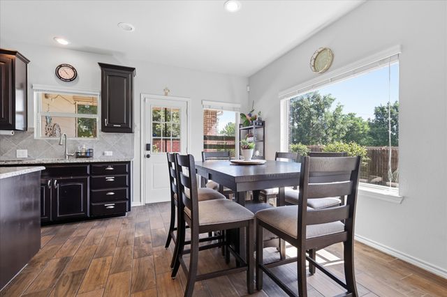 5901 Glenwood Drive, Denton, TX 76208