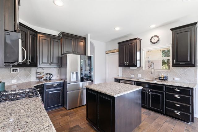 5901 Glenwood Drive, Denton, TX 76208