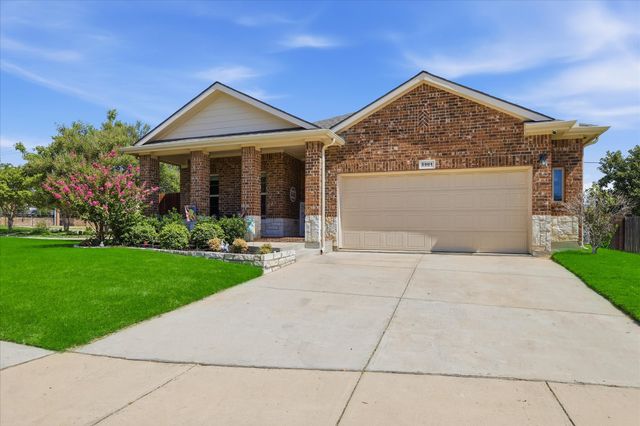 5901 Glenwood Drive, Denton, TX 76208
