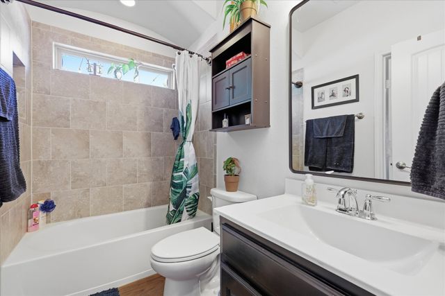 5901 Glenwood Drive, Denton, TX 76208
