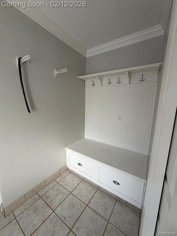 4495 Maybee Road, Lake Orion, MI 48359