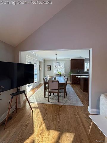 4495 Maybee Road, Lake Orion, MI 48359