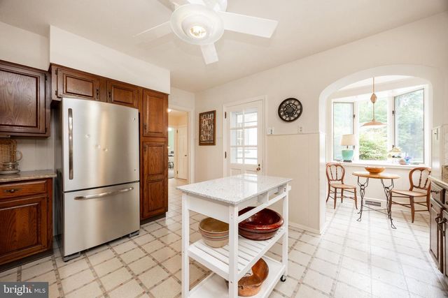 724 W NIELDS ST, West Chester, PA 19382