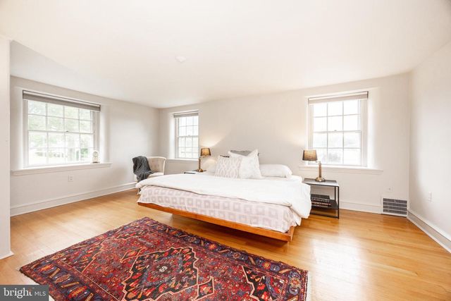 724 W NIELDS ST, West Chester, PA 19382