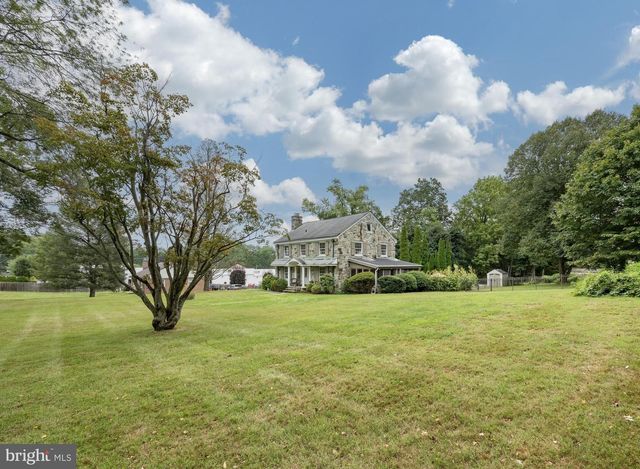 724 W NIELDS ST, West Chester, PA 19382