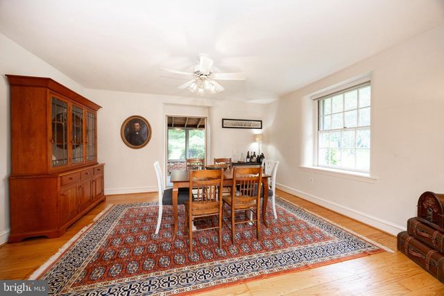 724 W NIELDS ST, West Chester, PA 19382