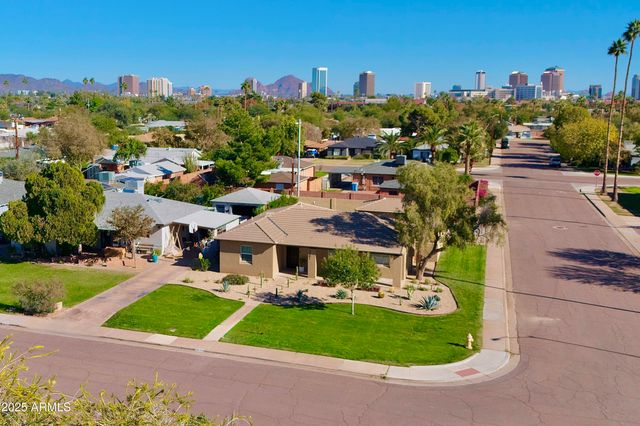 3001 N 17TH Drive, Phoenix, AZ 85015