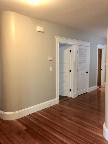 205 Hammond Street 4, Waltham, MA 02451