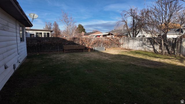 5987 S BLUE STONE CIR, Murray, UT 84123