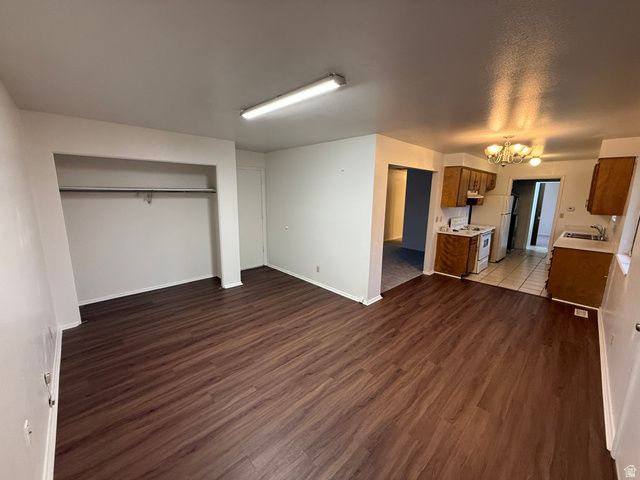 5987 S BLUE STONE CIR, Murray, UT 84123