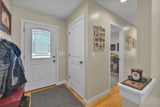 5291 Bella Drive, Highland, MI 48356