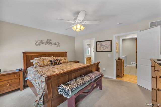 5291 Bella Drive, Highland, MI 48356