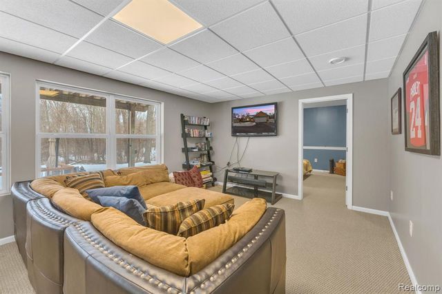 5291 Bella Drive, Highland, MI 48356