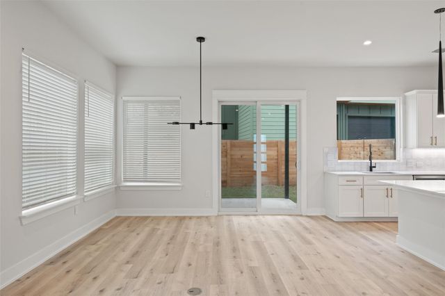 2709 Bristol DR 1, Austin, TX 78723