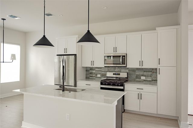 2709 Bristol DR 1, Austin, TX 78723
