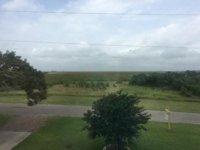 9217 County Road 2226, Taft, TX 78390