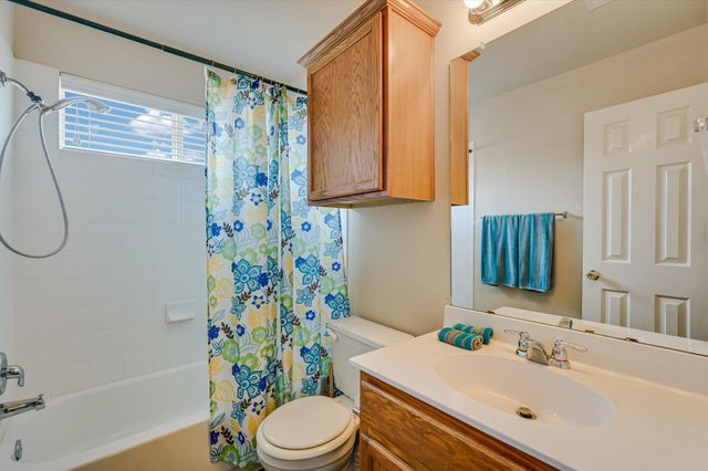 341 Bird Dog BND, Bastrop, TX 78602