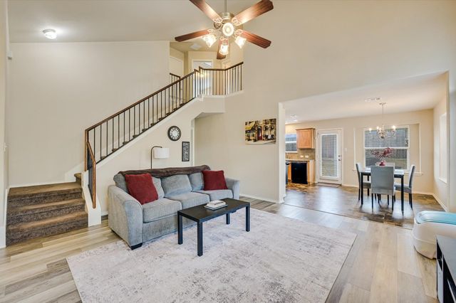 341 Bird Dog BND, Bastrop, TX 78602